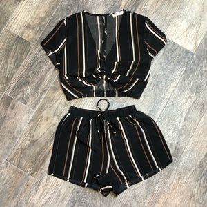 CROP TOP SHORT SET